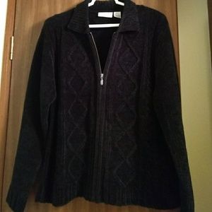 L Croft & Barrow zip up sweater. NWOT